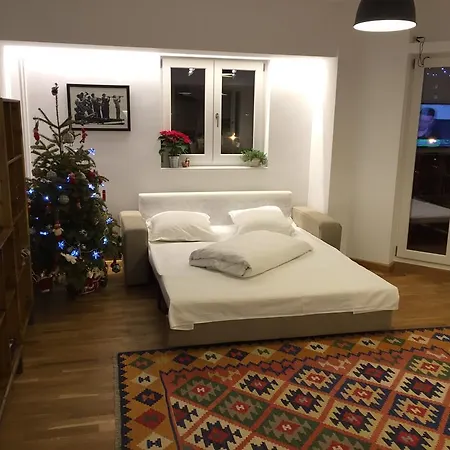 Diana's Flat 11 - Old Town Bucharest